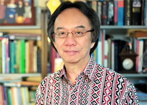 Reading Intensively and Extensively