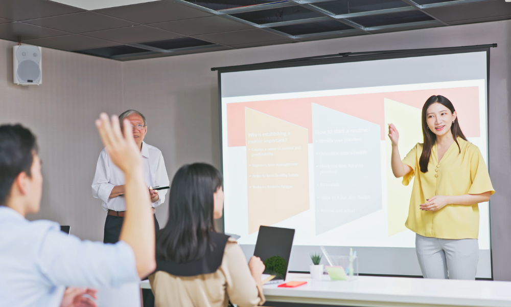 Beyond Rote Learning: How Poetry Memorization Nurtures Envisionment-Building