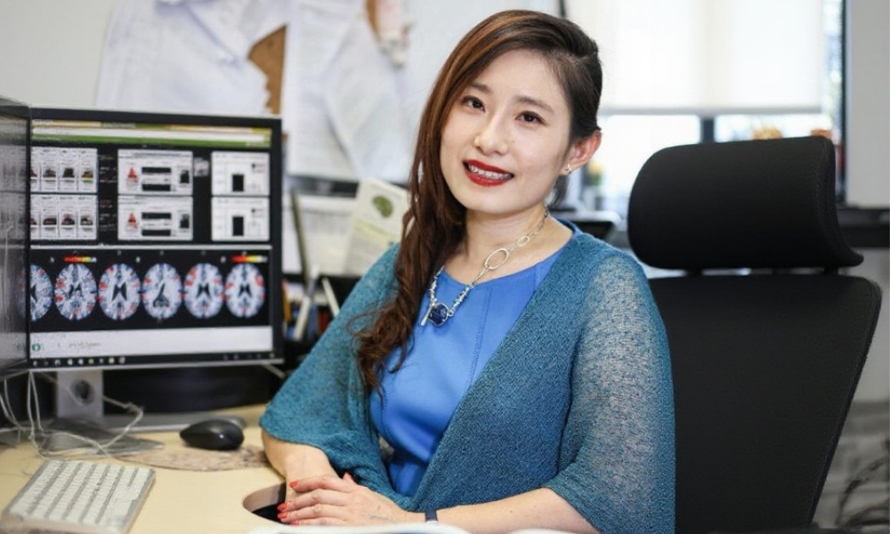 What Neuroscience Can Tell Us About the Bilingual Brain